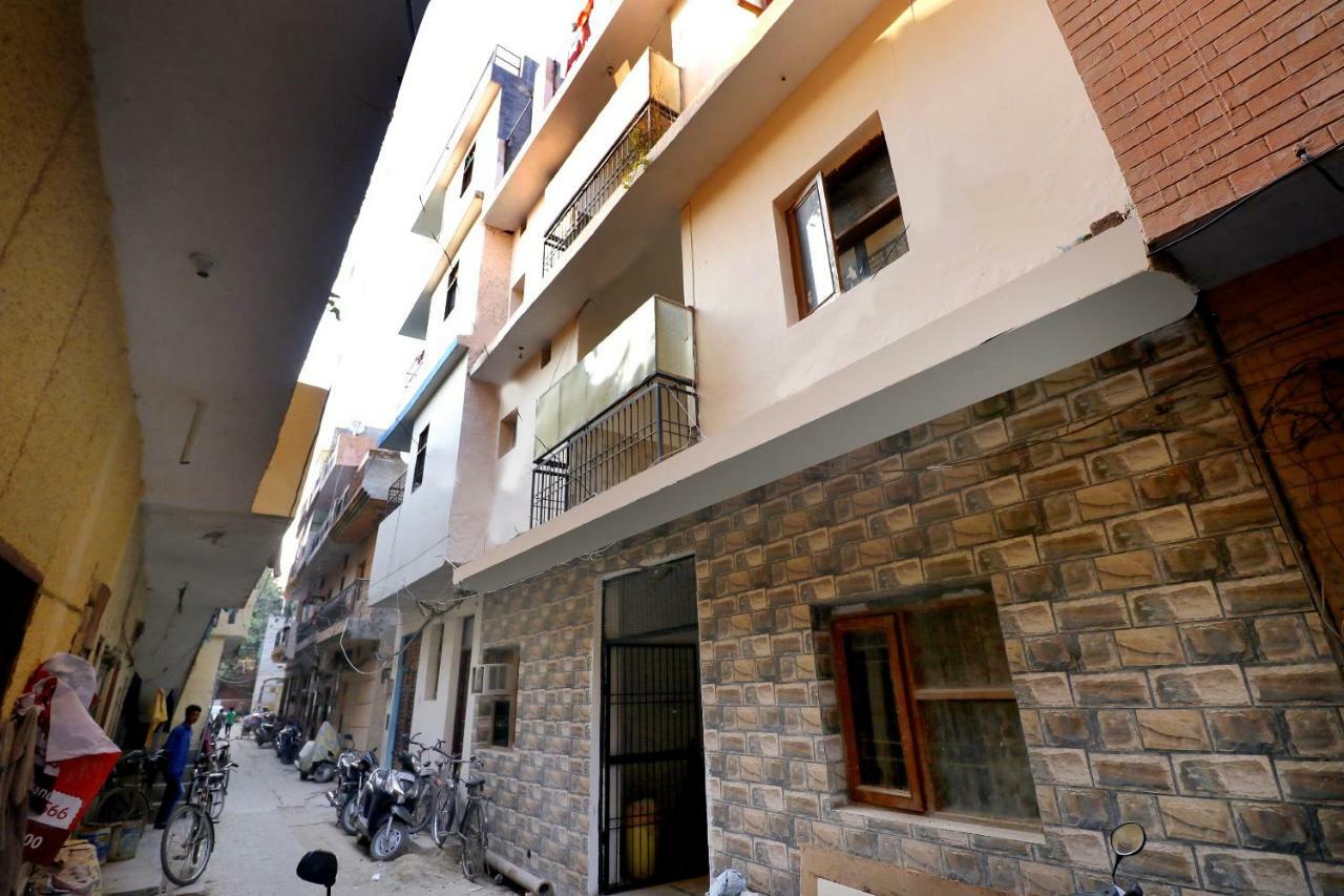 Spot On 44679 Hotel Samrat Sohāna Exterior foto